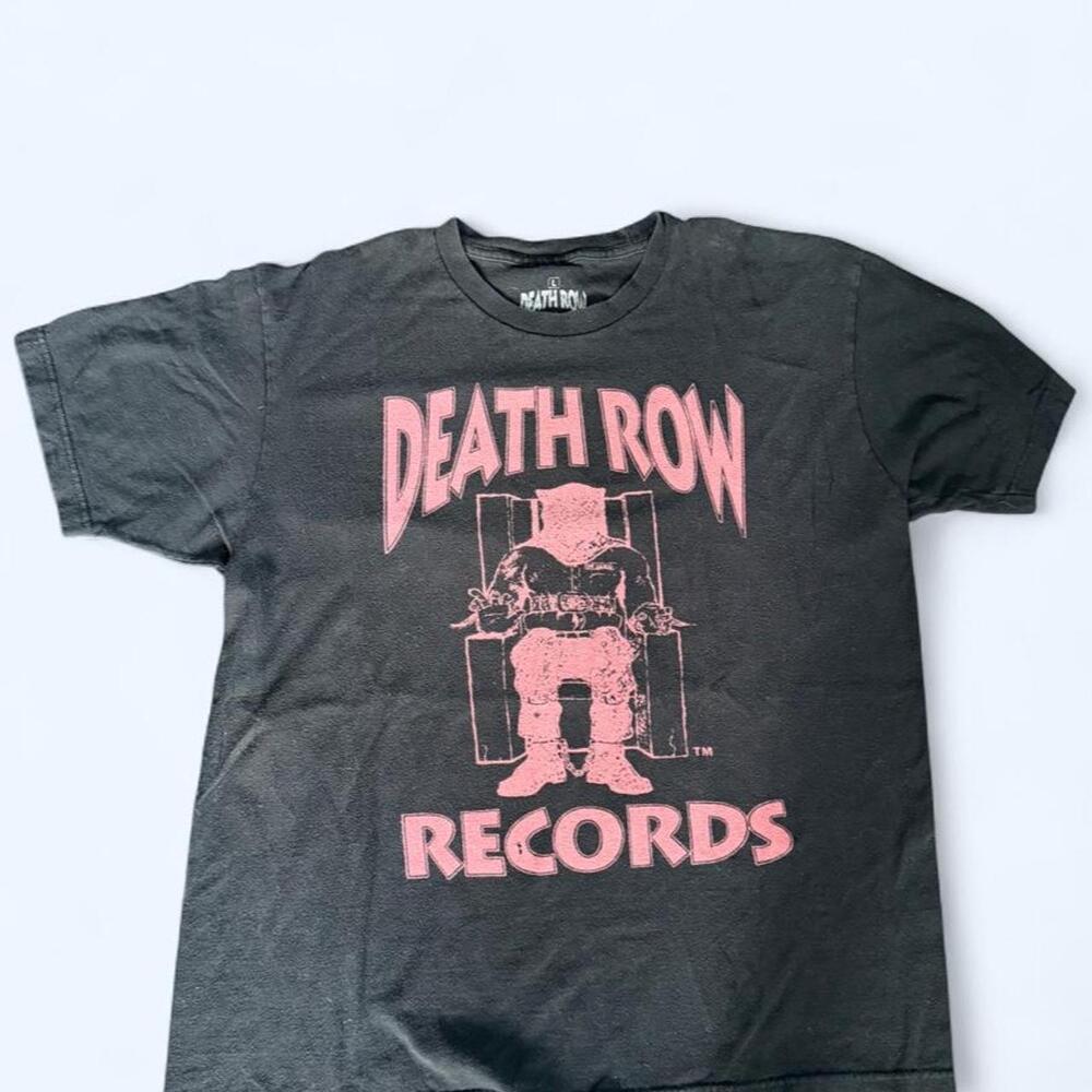 Death Row Records Electric Chair Graphic Tee – Men’s Large